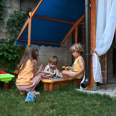 Apartment Lazarevic *